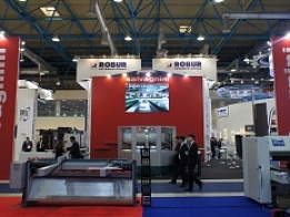 Выставочный стенд «Robur International» и «Salvagnini» на «Металлообработка» 2015