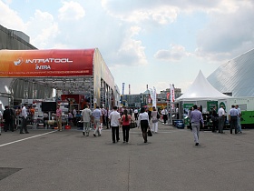 На выставке «Нефть и Газ/MIOGE 2013» специалистами «ФРЕШЭКСПО» спроектированы и реализованы шесть экспозиций